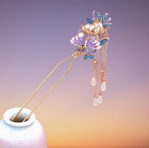 Whispers of Lilac Dawn Hair Adornment: Twilight Bloom Hairpin with Celestial Tassels