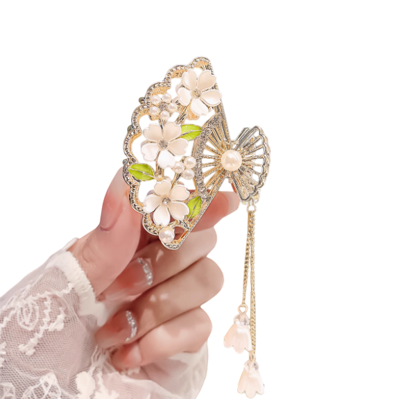 Secret Garden Fan: Lily of the Valley's Promise Hair Clamp