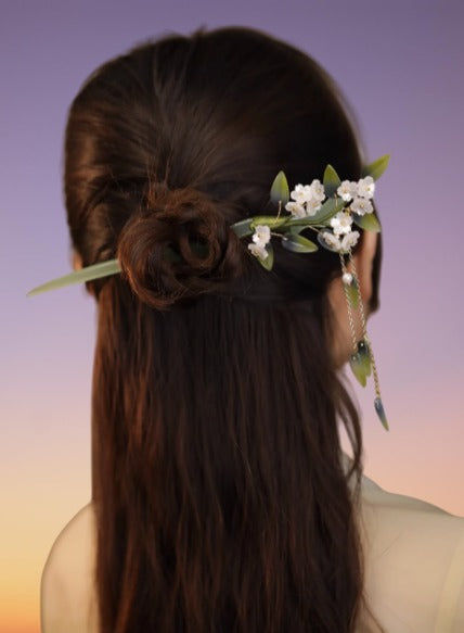 Whispers of Bamboo Bloom: The Whispering Petals and Dancing Silk Hairpin